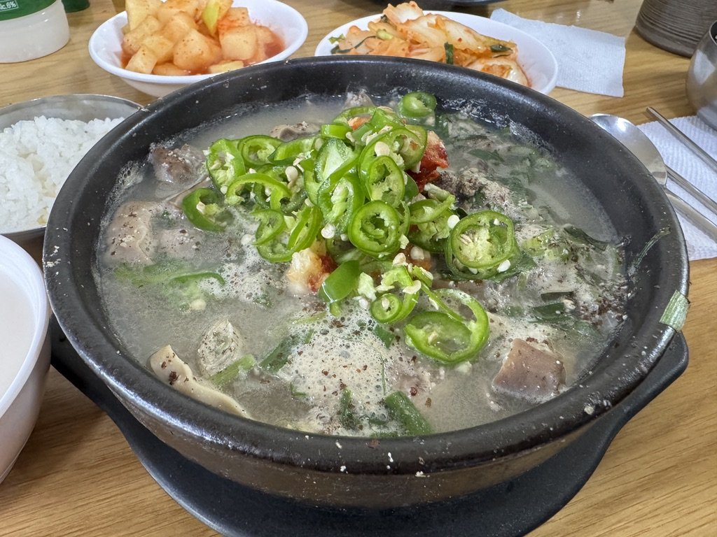 2024.11.25(월)-옛날장터순대국밥